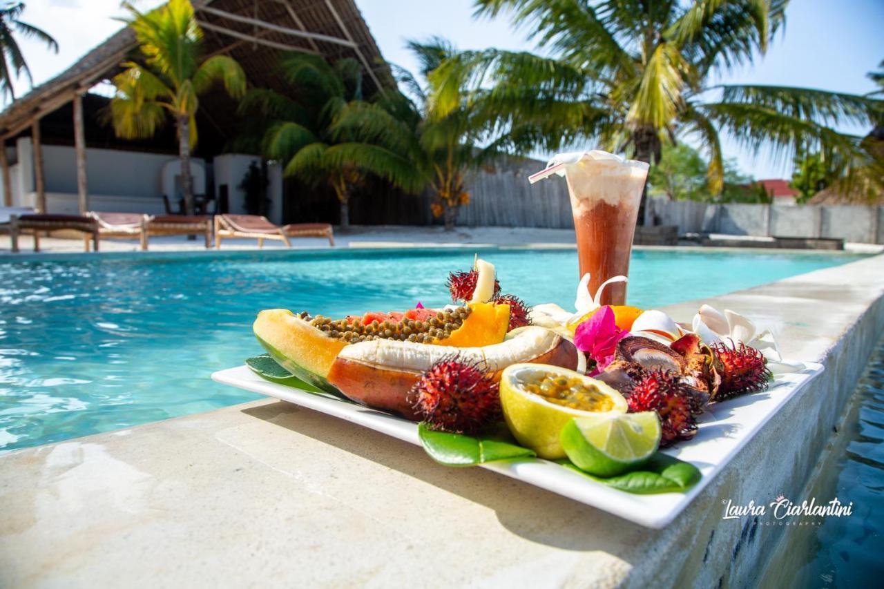 Uroa Zanzibar Vera Beach Hotel By Moonshine Dikoni ภายนอก รูปภาพ