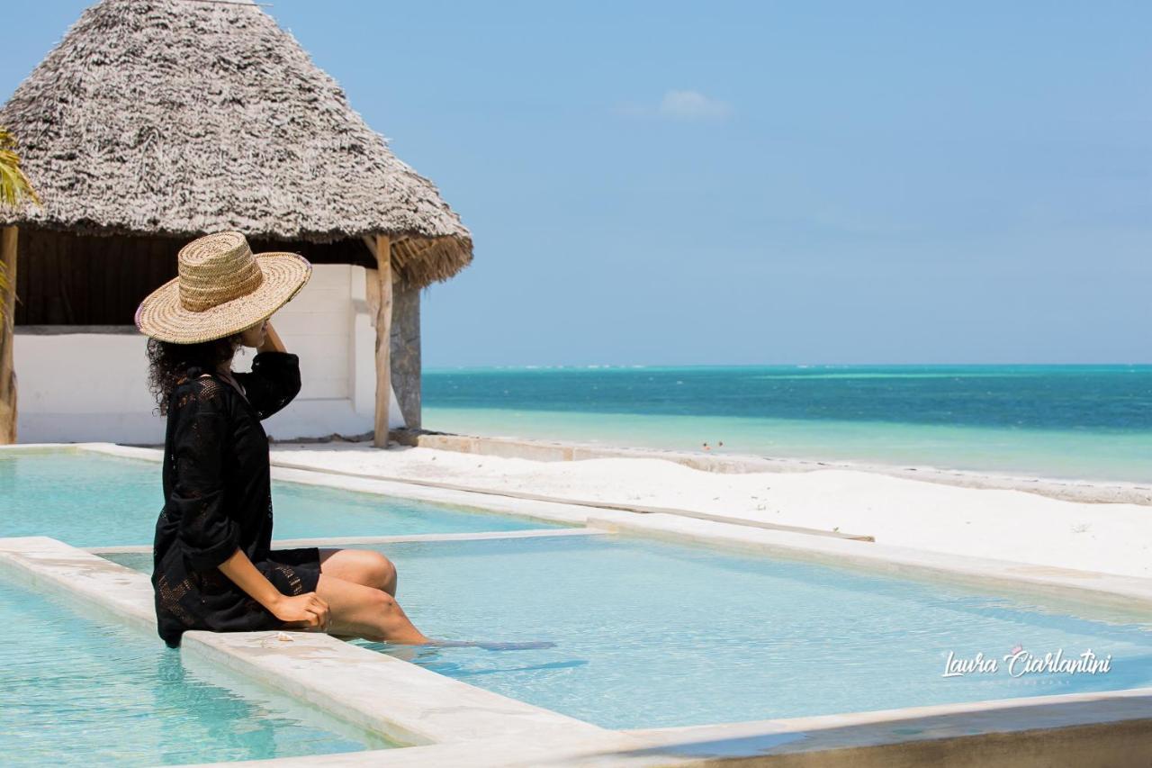 Uroa Zanzibar Vera Beach Hotel By Moonshine Dikoni ภายนอก รูปภาพ