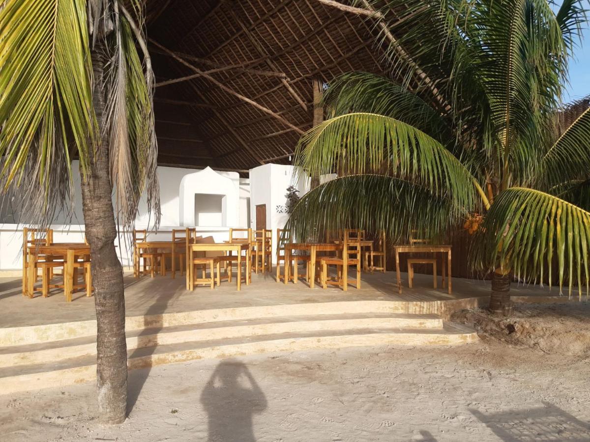 Uroa Zanzibar Vera Beach Hotel By Moonshine Dikoni ภายนอก รูปภาพ