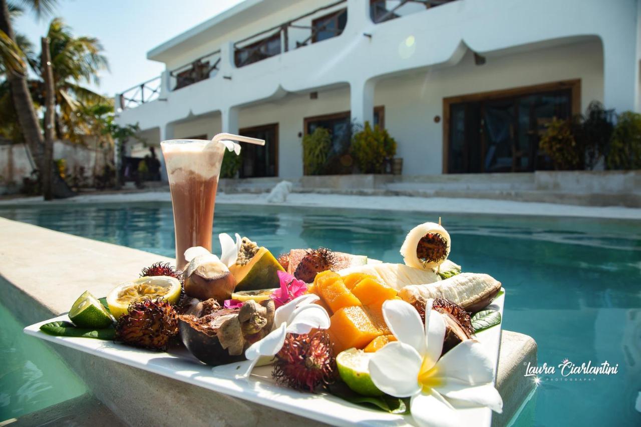 Uroa Zanzibar Vera Beach Hotel By Moonshine Dikoni ภายนอก รูปภาพ