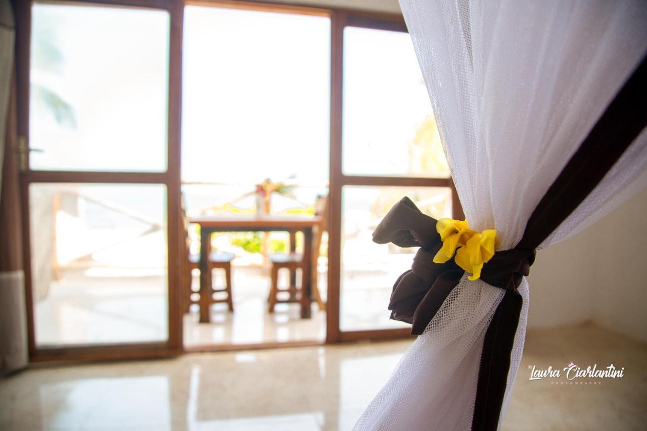 Uroa Zanzibar Vera Beach Hotel By Moonshine Dikoni ภายนอก รูปภาพ