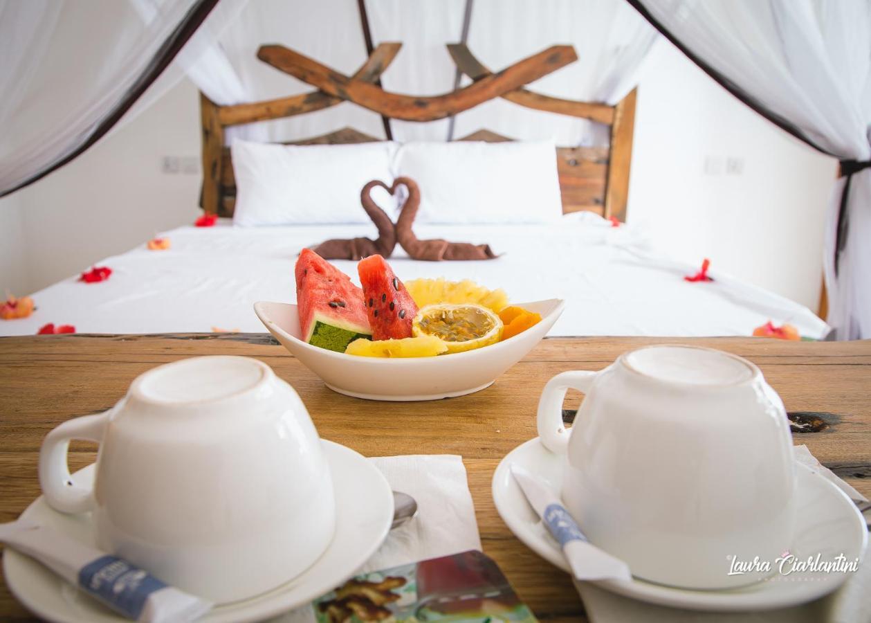 Uroa Zanzibar Vera Beach Hotel By Moonshine Dikoni ภายนอก รูปภาพ