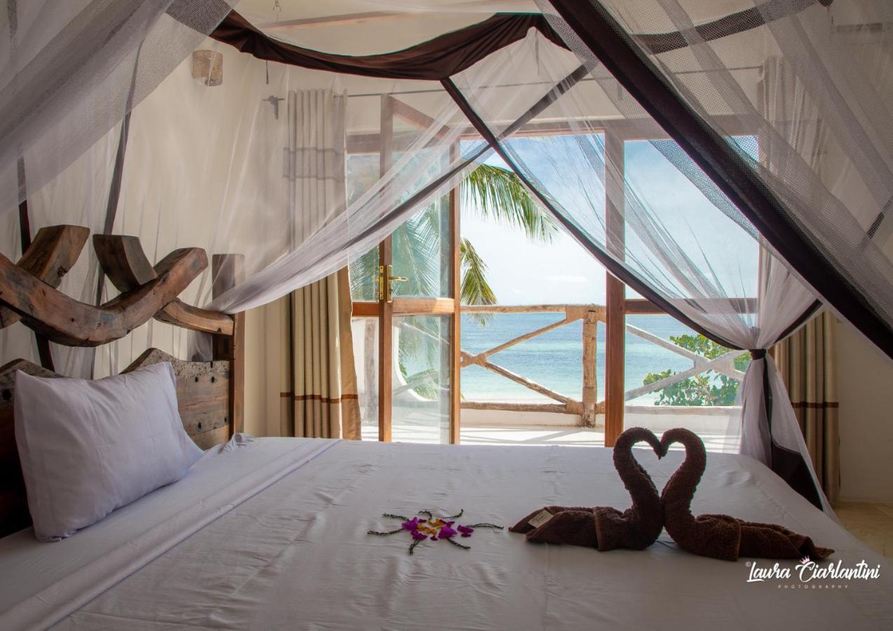 Uroa Zanzibar Vera Beach Hotel By Moonshine Dikoni ภายนอก รูปภาพ