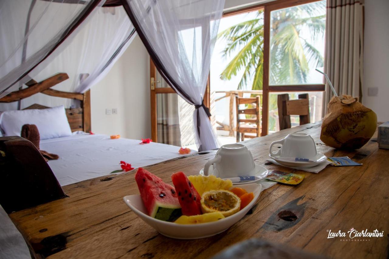 Uroa Zanzibar Vera Beach Hotel By Moonshine Dikoni ภายนอก รูปภาพ